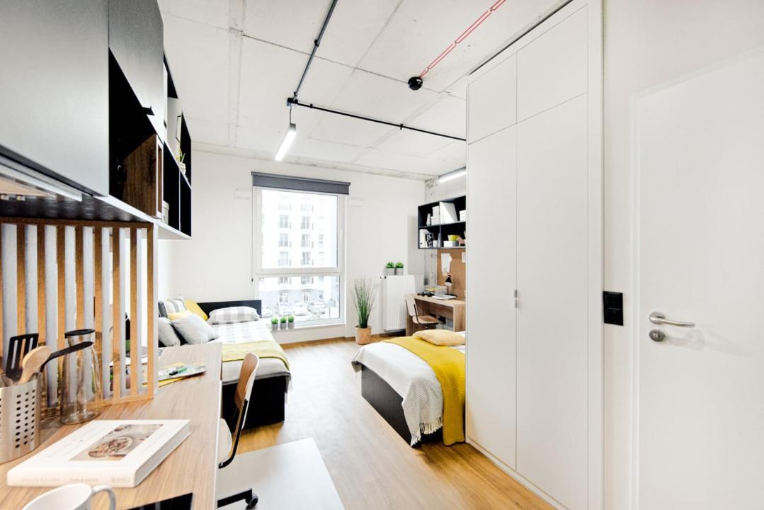 Shed Living Апарт-готель
