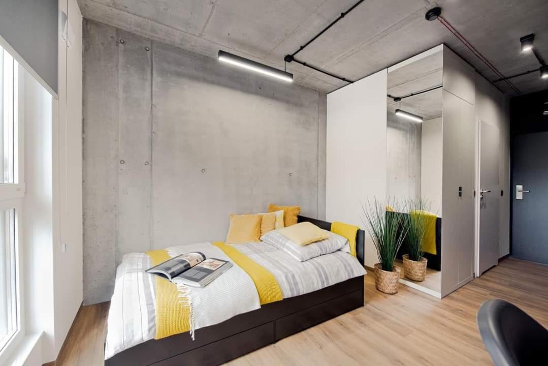 Shed Living Апарт-готель Краків